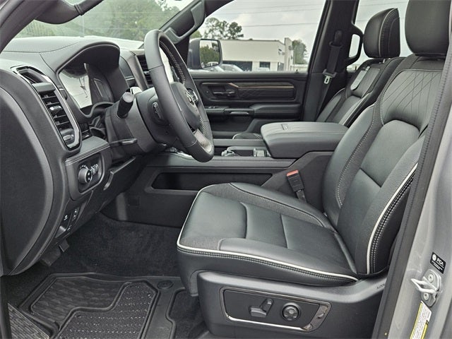 2025 RAM Ram 1500 RAM 1500 LIMITED CREW CAB 4X4 5'7' BOX