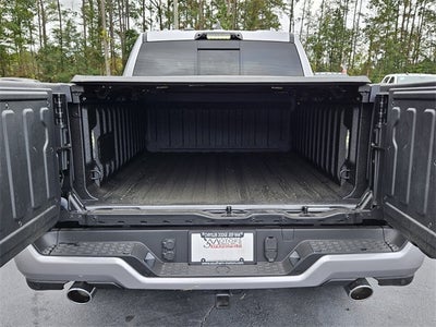 2025 RAM Ram 1500 RAM 1500 LIMITED CREW CAB 4X4 5'7' BOX