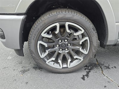 2025 RAM Ram 1500 RAM 1500 LIMITED CREW CAB 4X4 5'7' BOX