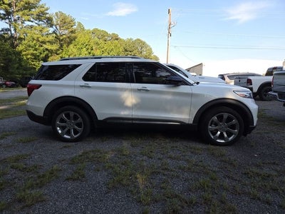 2020 Ford Explorer Platinum