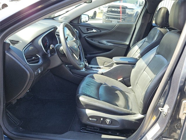 2021 Chevrolet Malibu FWD LT