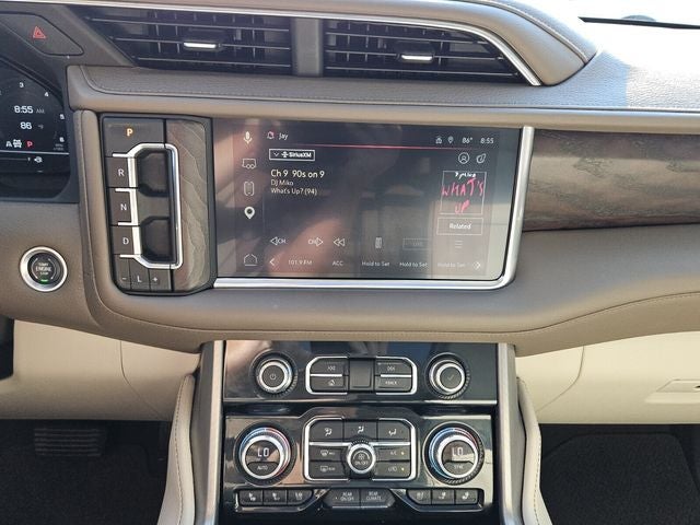 2023 GMC Yukon 4WD Denali