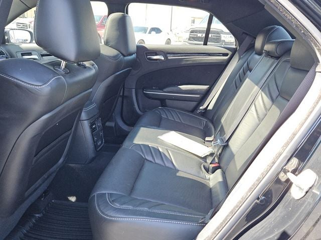 2023 Chrysler 300 300C