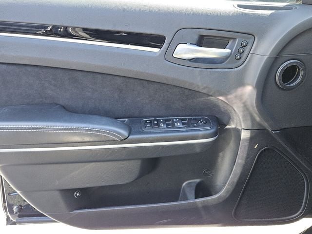 2023 Chrysler 300 300C