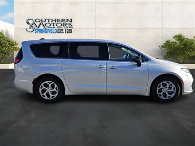 2024 Chrysler Pacifica Limited