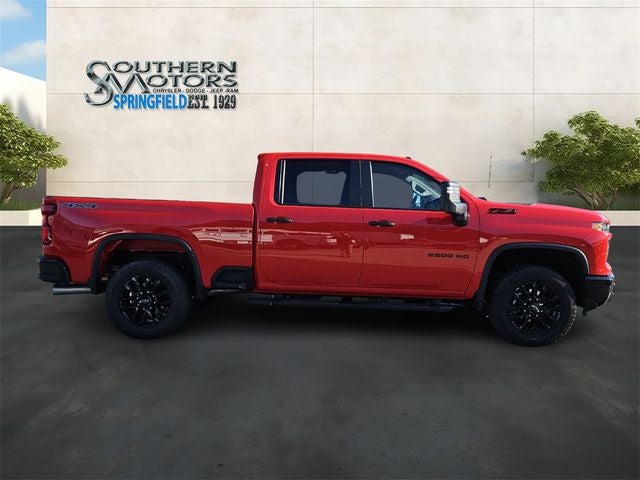 2025 Chevrolet Silverado 2500HD 4WD Crew Cab Standard Bed Custom