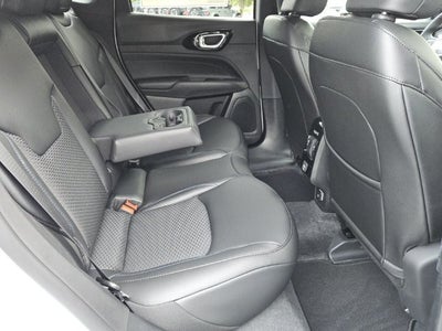 2027 Jeep Compass COMPASS LATITUDE ALTITUDE 4X4