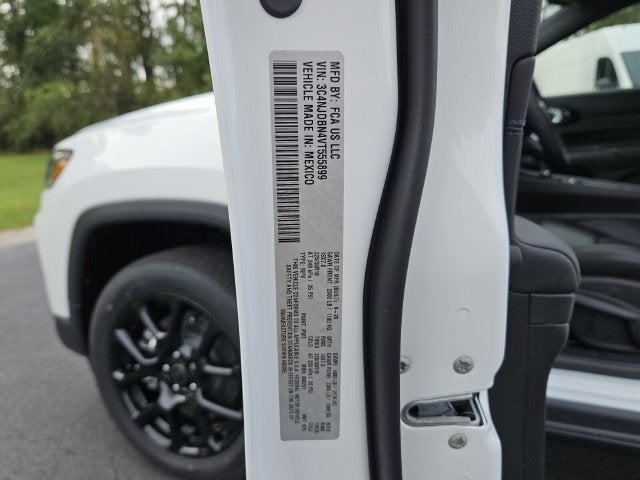 2027 Jeep Compass COMPASS LATITUDE ALTITUDE 4X4