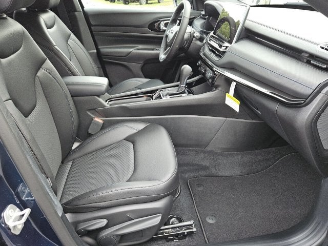 2027 Jeep Compass COMPASS LATITUDE ALTITUDE 4X4