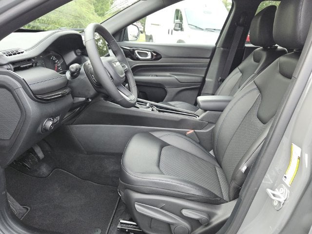 2027 Jeep Compass COMPASS LATITUDE ALTITUDE 4X4