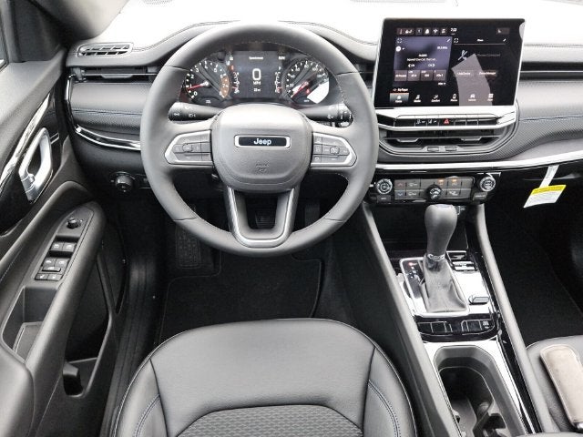 2027 Jeep Compass COMPASS LATITUDE ALTITUDE 4X4