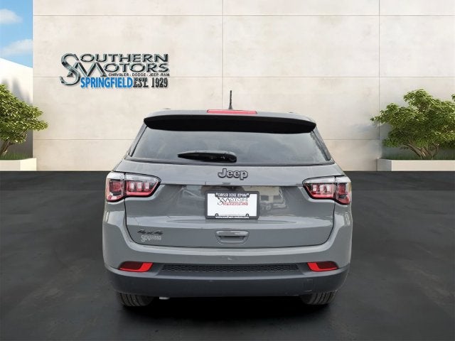 2027 Jeep Compass COMPASS LATITUDE ALTITUDE 4X4