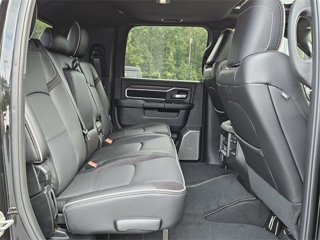 2025 RAM Ram 2500 RAM 2500 LARAMIE MEGA CAB 4X4 6'4' BOX