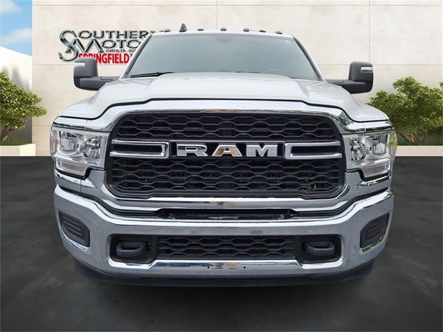 2023 RAM 3500 Tradesman Crew Cab 4x4 8' Box