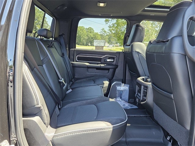 2026 RAM Ram 3500 RAM 3500 LARAMIE CREW CAB 4X4 8' BOX