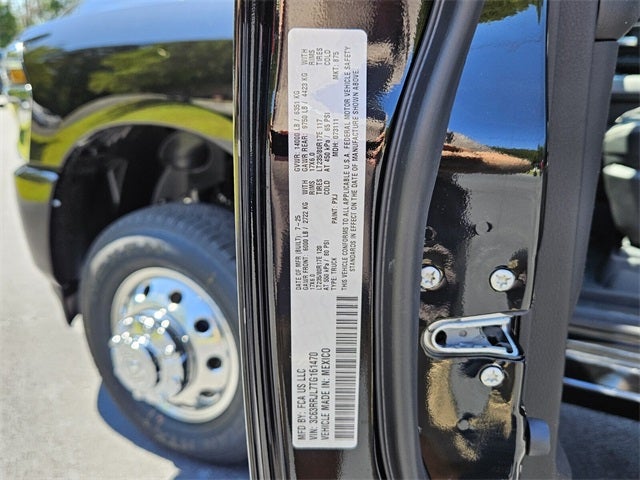 2026 RAM Ram 3500 RAM 3500 LARAMIE CREW CAB 4X4 8' BOX