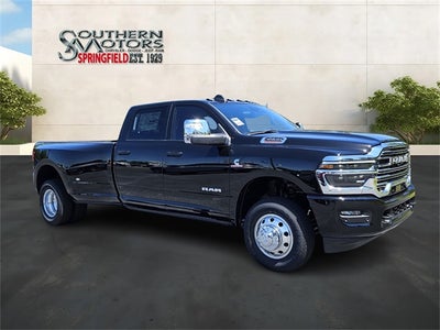 2026 RAM Ram 3500 RAM 3500 LARAMIE CREW CAB 4X4 8' BOX