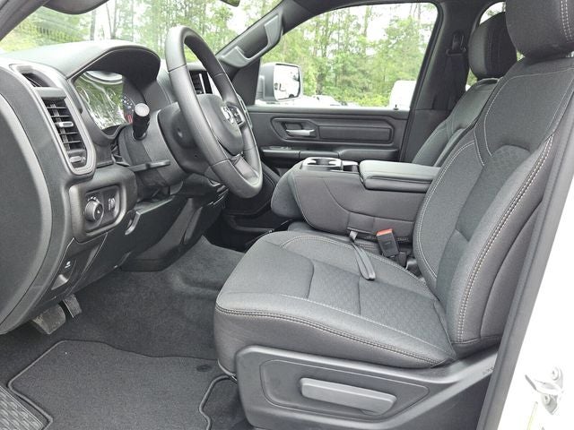 2026 RAM Ram 1500 RAM 1500 TRADESMAN CREW CAB 4X4 5'7' BOX