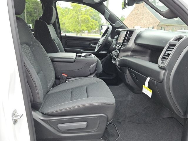 2026 RAM Ram 1500 RAM 1500 TRADESMAN CREW CAB 4X4 5'7' BOX