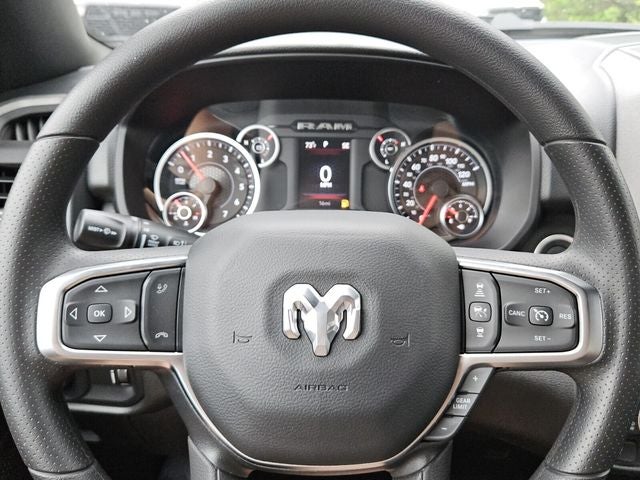 2026 RAM Ram 1500 RAM 1500 TRADESMAN CREW CAB 4X4 5'7' BOX