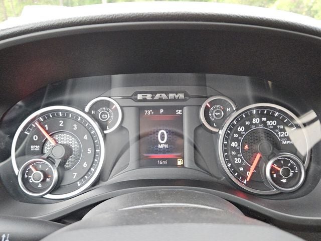 2026 RAM Ram 1500 RAM 1500 TRADESMAN CREW CAB 4X4 5'7' BOX