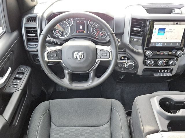 2026 RAM Ram 1500 RAM 1500 TRADESMAN CREW CAB 4X4 5'7' BOX