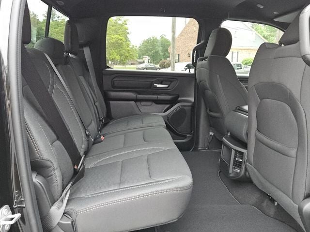2026 RAM Ram 1500 RAM 1500 TRADESMAN CREW CAB 4X4 5'7' BOX