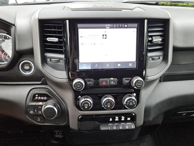 2026 RAM Ram 1500 RAM 1500 TRADESMAN CREW CAB 4X4 5'7' BOX