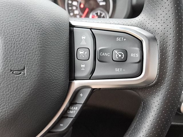 2026 RAM Ram 1500 RAM 1500 TRADESMAN CREW CAB 4X4 5'7' BOX