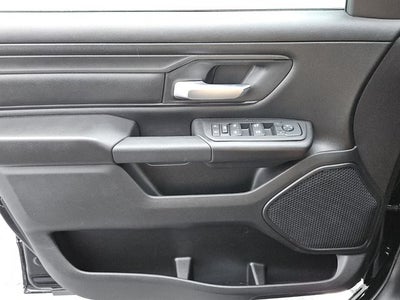 2026 RAM Ram 1500 RAM 1500 TRADESMAN CREW CAB 4X4 5'7' BOX