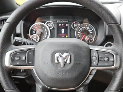 2026 RAM Ram 1500 RAM 1500 TRADESMAN CREW CAB 4X4 5'7' BOX