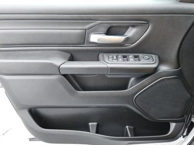 2026 RAM Ram 1500 RAM 1500 TRADESMAN CREW CAB 4X4 5'7' BOX