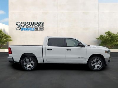2026 RAM Ram 1500 RAM 1500 TRADESMAN CREW CAB 4X4 5'7' BOX