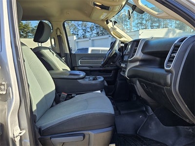 2020 RAM 2500 Big Horn Crew Cab 4X4 6'4' Box