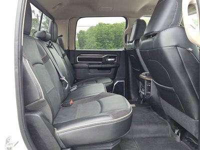 2022 RAM 2500 Laramie Crew Cab 4x4 6'4' Box
