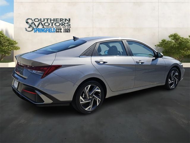 2025 Hyundai Elantra SEL Convenience