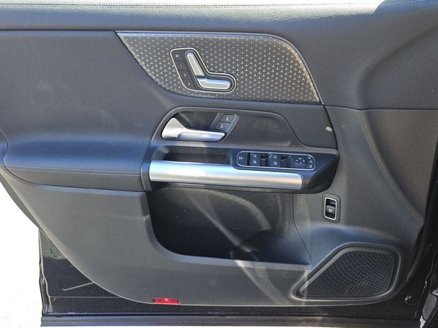 2025 Mercedes-Benz GLA 250 4MATIC®