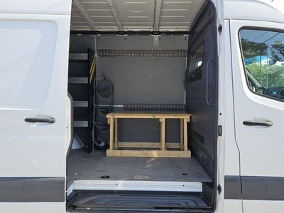 2022 Mercedes-Benz Sprinter 2500 Standard Roof V6