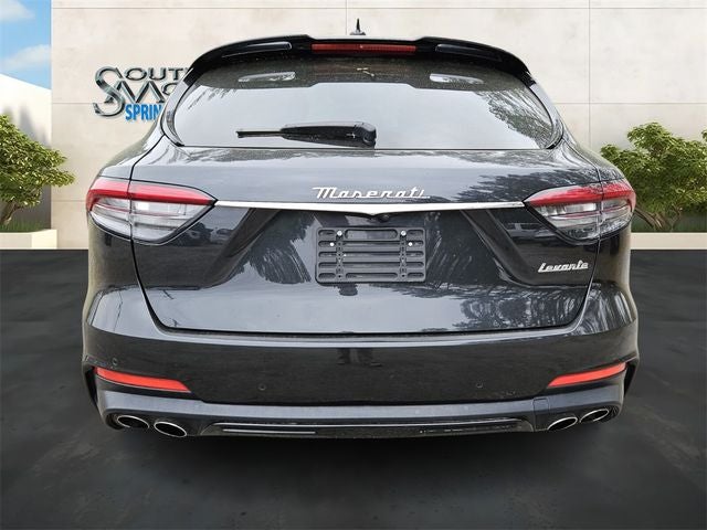 2023 Maserati Levante Modena