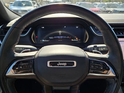 2022 Jeep Grand Cherokee Summit