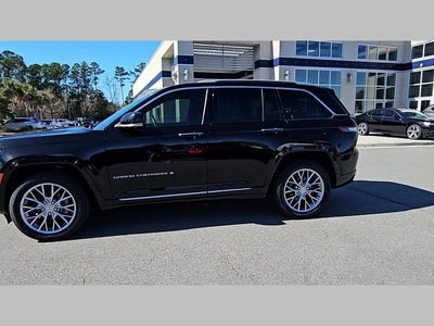 2022 Jeep Grand Cherokee Summit