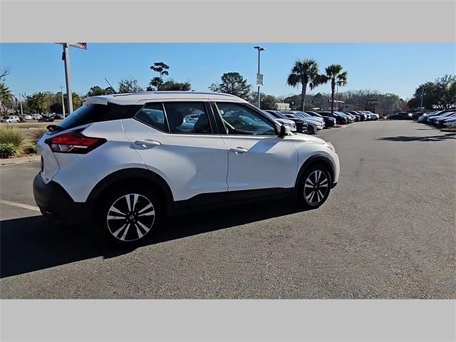 2019 Nissan Kicks SV