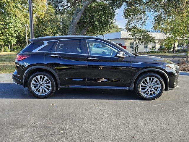 2024 INFINITI QX50 LUXE