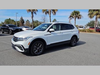 2023 Volkswagen Tiguan 2.0T SE