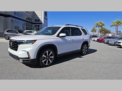 2025 Honda Pilot Touring