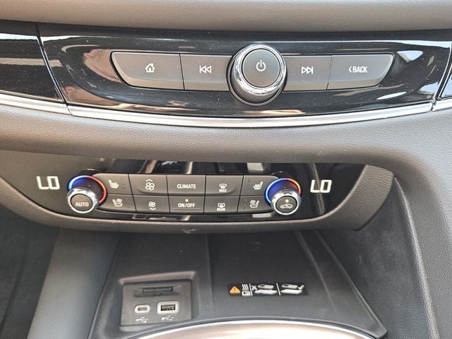 2024 Buick Enclave Avenir