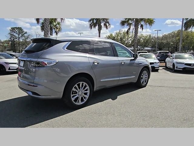 2024 Buick Enclave Avenir