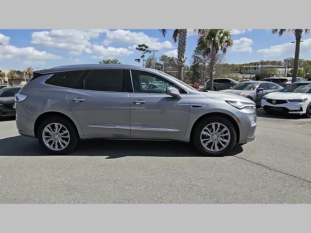 2024 Buick Enclave Avenir