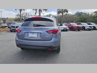2017 INFINITI QX70 Base
