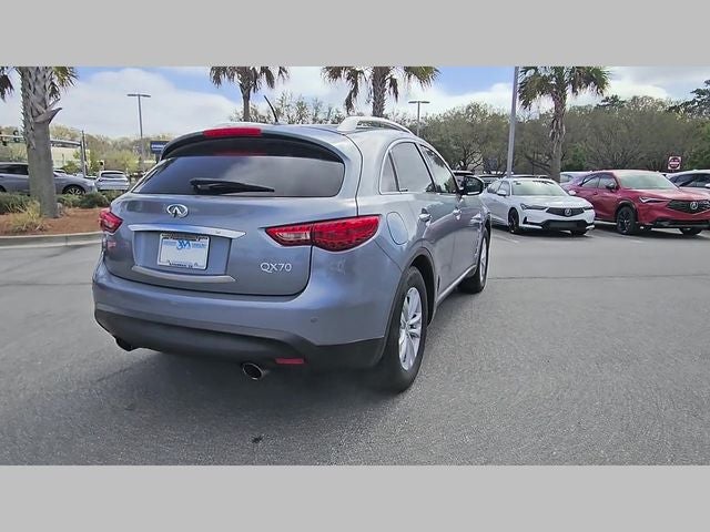 2017 INFINITI QX70 Base